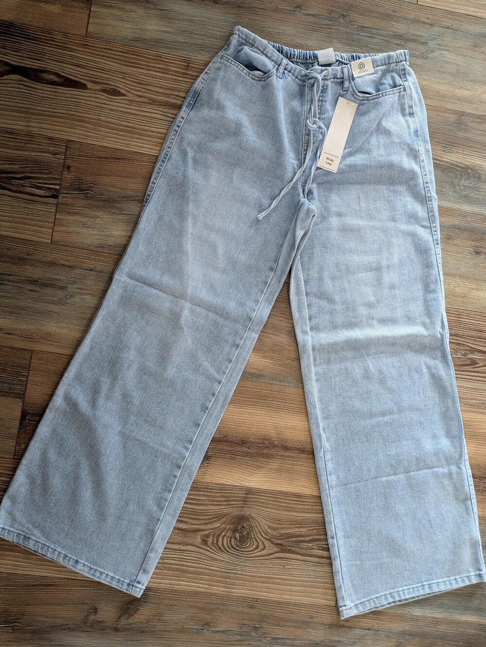 No Boundaries Mid Rise Wide Leg Tie Front Elastic Mini Waist Light Denim Jeans